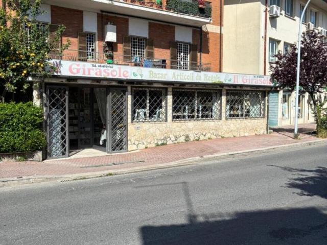 Via Nomentana 196 bilocale 90mq