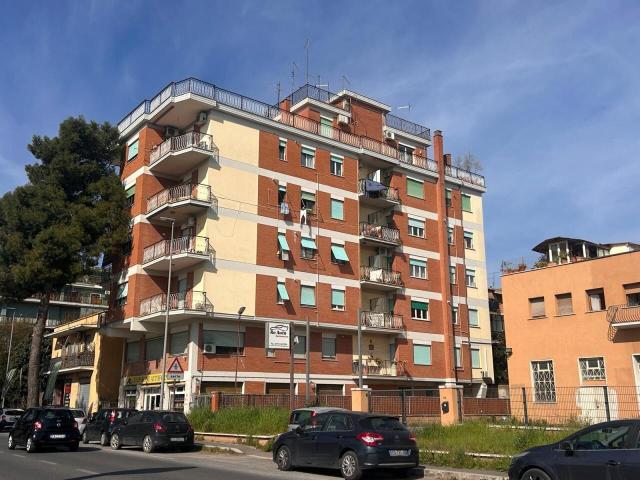 Via Nazionale Tiburtina 65 trilocale 95mq