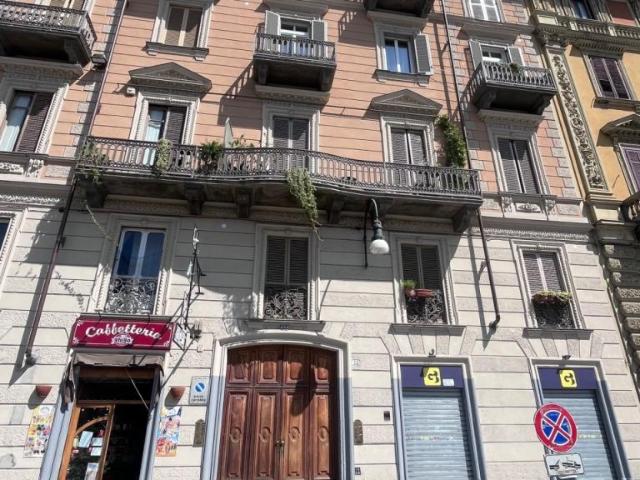 Via Nizza 33 bilocale 42mq