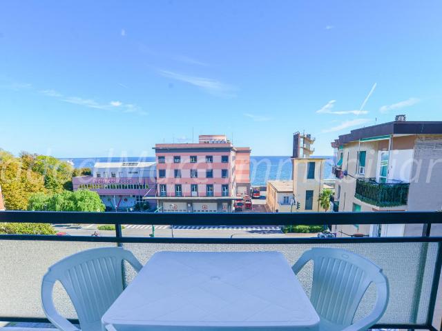 Via Nizza 52 trilocale 75mq