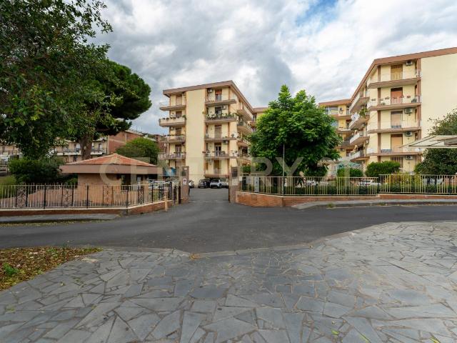Via Nizzeti 60 quadrilocale 112mq