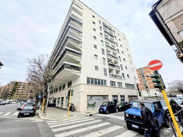 Via Nicolò Bettoni monolocale 6mq