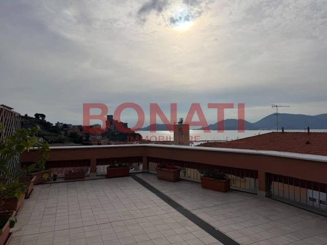 Via Nino Gerini 70 quadrilocale 85mq