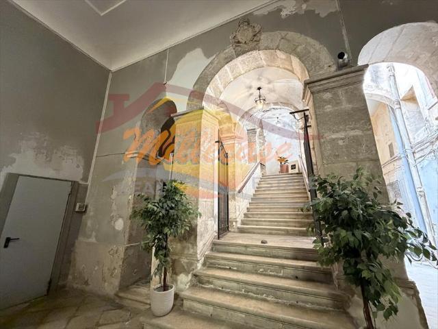 Via Saverio Landolina bilocale 60mq