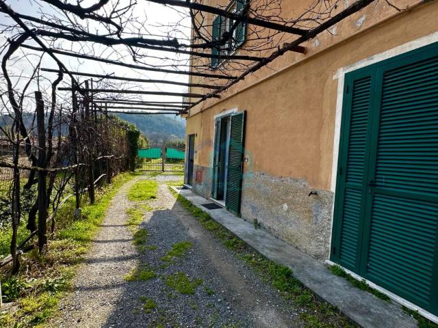 Via Savona 6 5 vani 94mq