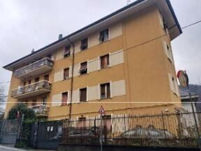 Via San Felice 17a 7 vani 120mq