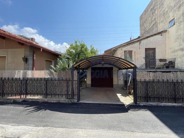 Via San Francesco quadrilocale 90mq