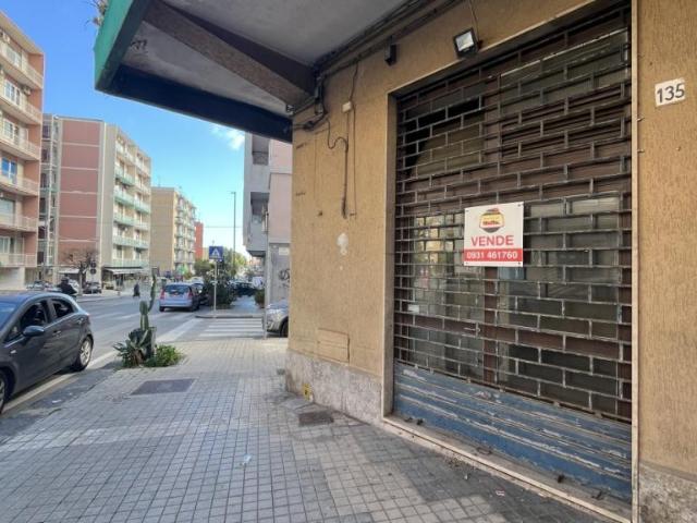 Via San Giovanni alle Catacombe 11 180 monolocale 28mq