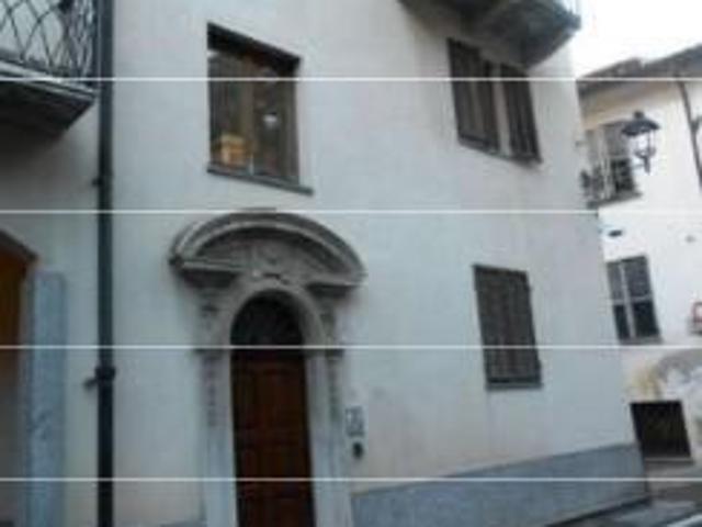 Via San Giuseppe Benedetto Cottolengo 17 5 vani 105mq