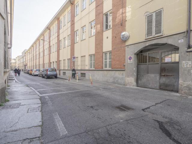Via San Giuseppe Benedetto Cottolengo 19 0mq