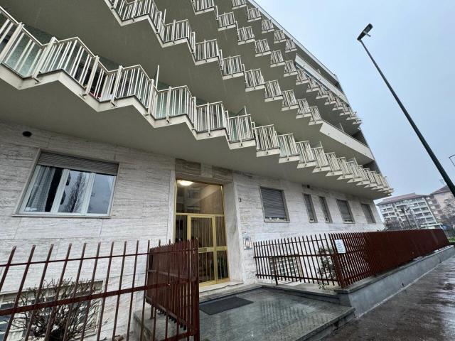 Via Sanremo monolocale 33mq