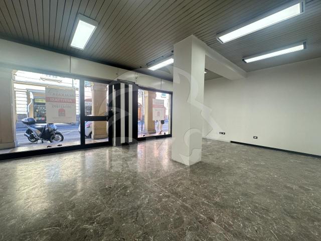 VIA SANT´ISAIA 72 193 bilocale 54mq