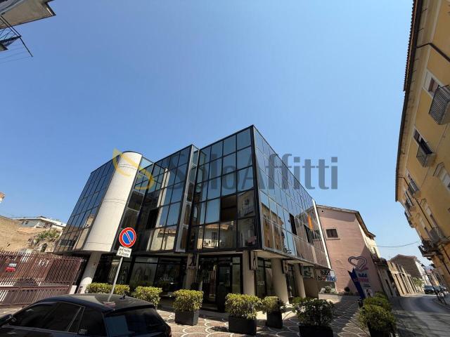 Via Santa Croce 11 monolocale 65mq