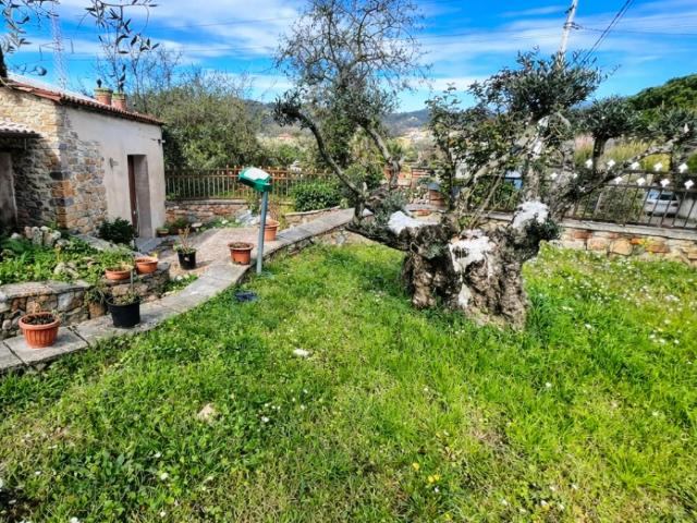 Via Sarzanello 170 quadrilocale 99mq