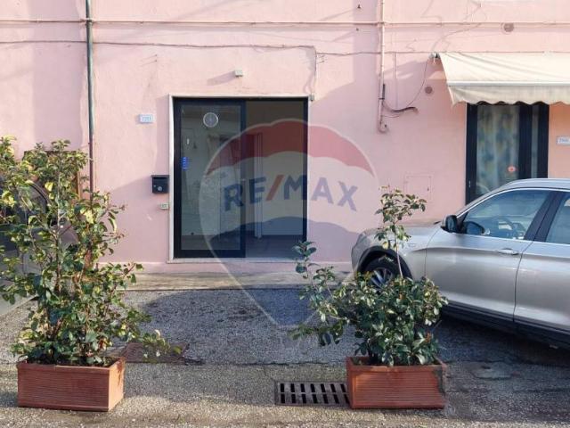 Via Sarzanese bilocale 22mq