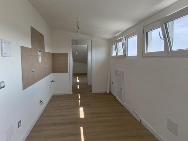 Via Sebastiano Caboto 27 trilocale 120mq