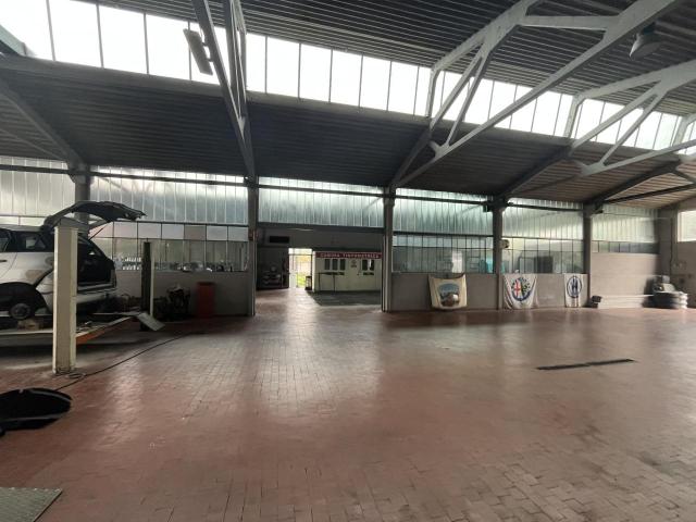 Via Selvagreca 45 quadrilocale 850mq