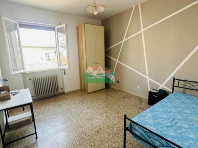 Via Senio 6 vani 100mq