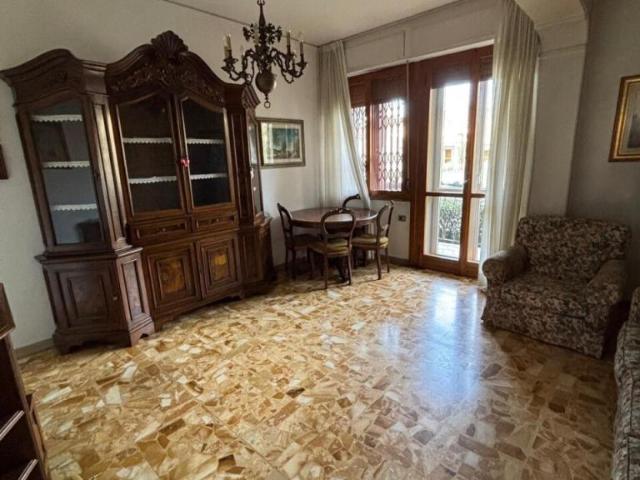 Via Ser Lapo Gavacciani quadrilocale 100mq