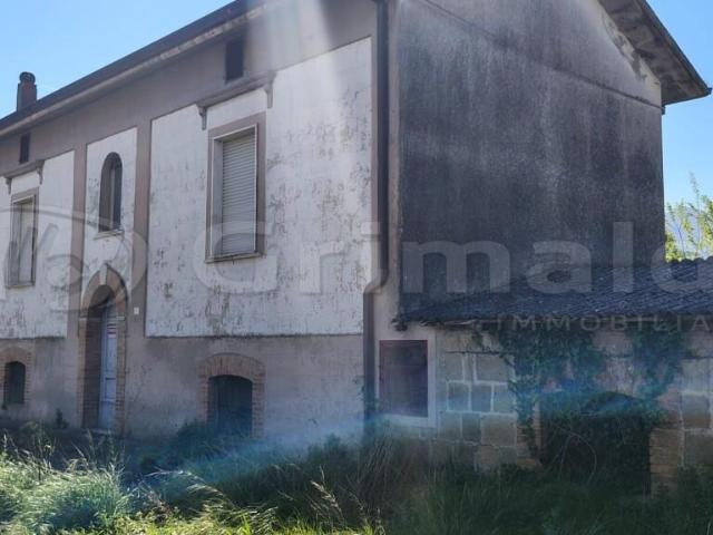 Via Sferracavallo snc 180mq