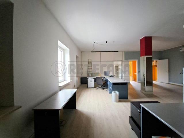 Via Strà 97 trilocale 180mq