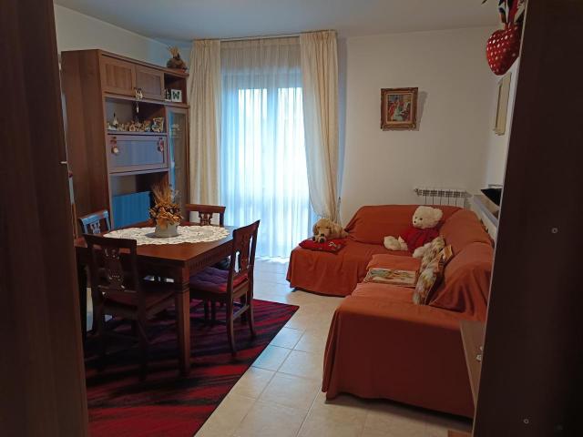 via Strozzi SEMI CENTRO bilocale 50mq