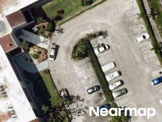 Via Poinciana Apt 102