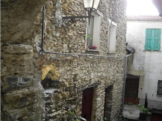 Via Palestro 10 5 vani 90mq