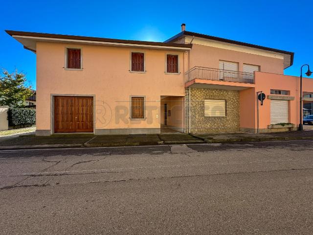 Via Palmanova 6 5 vani 202mq