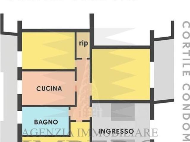 Via Papa Giovanni XXIII 78 5 vani 85mq