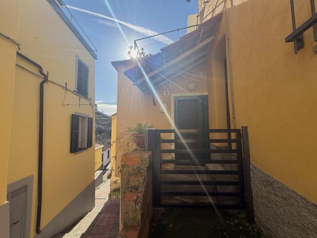 Via Partigiani bilocale 88mq