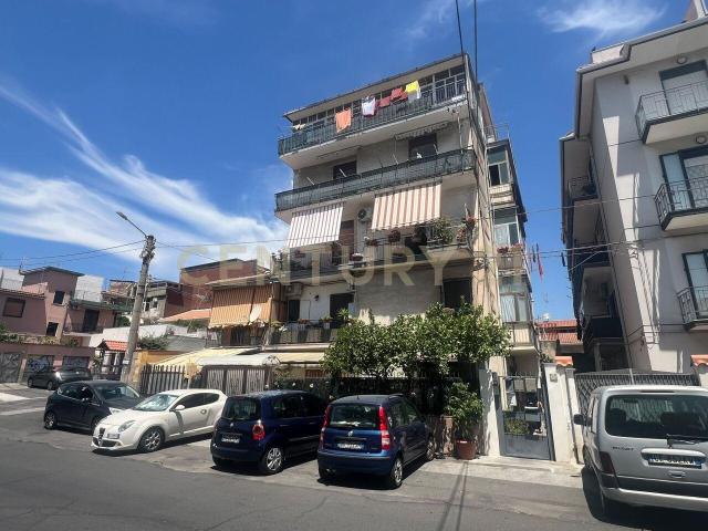 Via Partigiani D´Italia 12 71mq