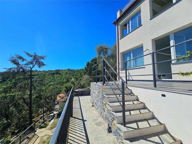 Via Passalacqua Corpo F Int. 10 m² Rapallo