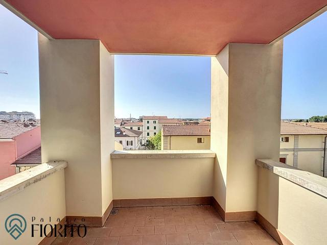Via Petrarca trilocale 70mq