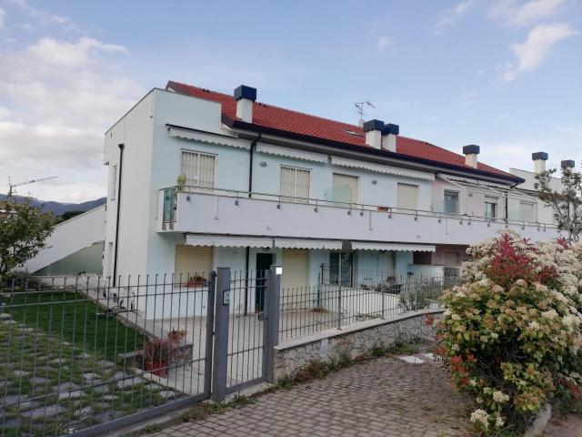 Via per Pineland 26 bilocale 45mq