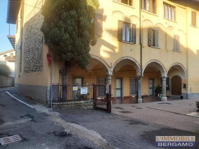 via Pesenti bilocale 67mq