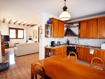 Via Pieve 9 vani 360mq