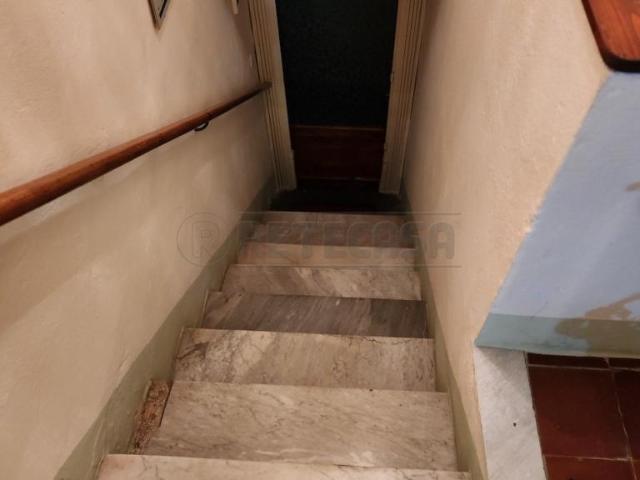 Via Pipparelli 19 trilocale 100mq