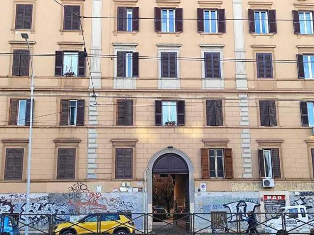 Via Prenestina bilocale 79mq