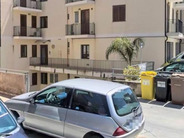 Via Roma 5 vani 150mq