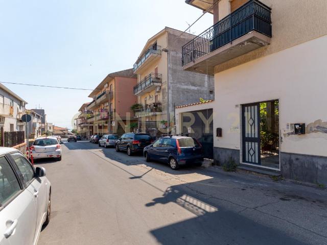 Via Roma 66 5 vani 110mq