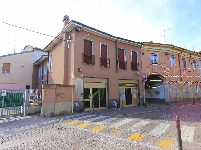 Via Roma 7 vani 331mq