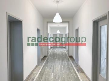 Via Roma 94 0mq