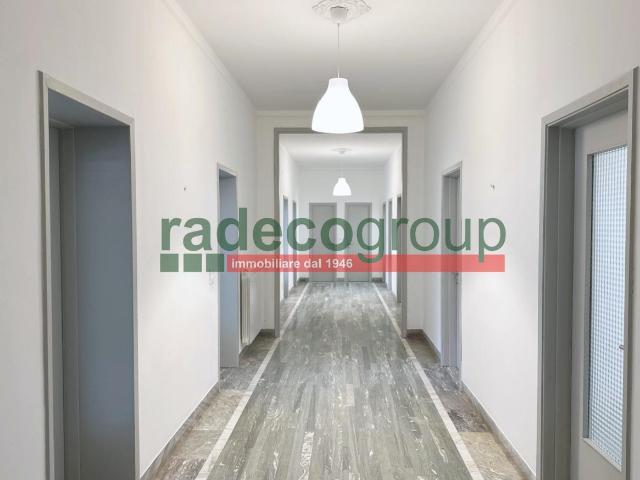 Via Roma 94 0mq