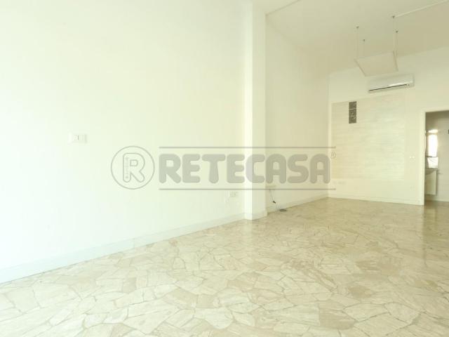 Via Roma 14 32mq