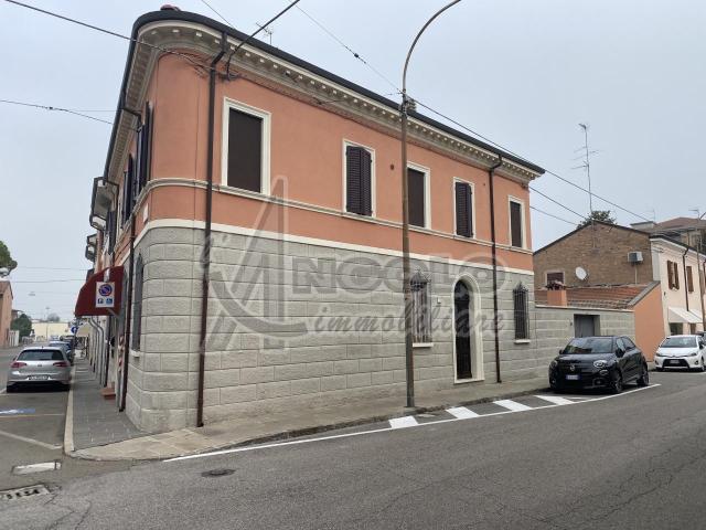 Via Roma 1 5 vani 113mq