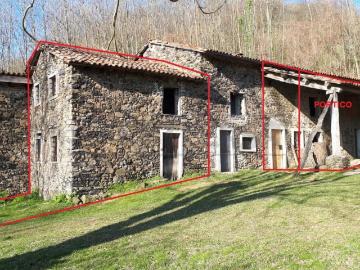 Via Rondini quadrilocale 80mq
