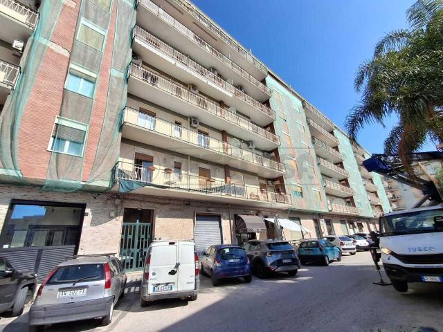 Via Rosario Gagliardi quadrilocale 105mq
