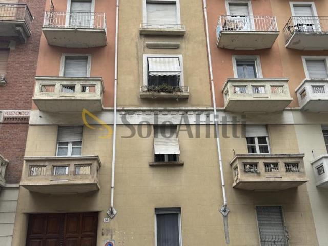 Via Raffaele Cadorna 38 bilocale 55mq
