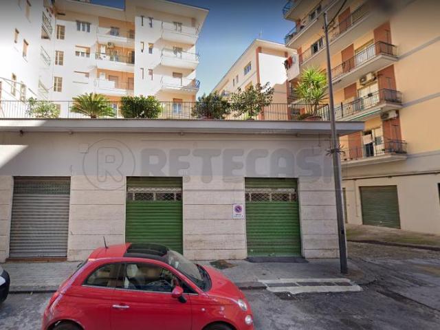 Via Raffaele Fatigati 13 15 bilocale 40mq